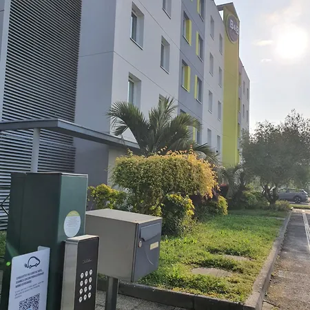 Hotel Ouest Villejean